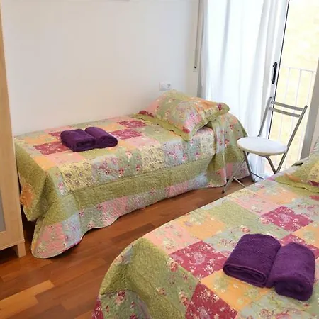 Tarragonasuites 23-reding Petit Paris Apartment